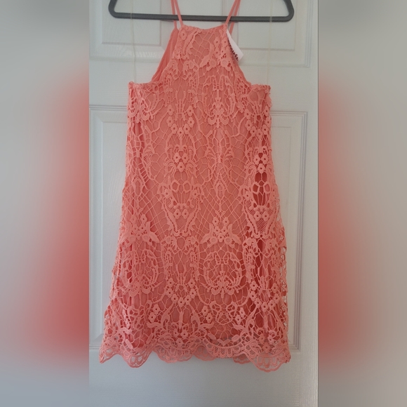 NWT Peach Lace Halter Dress- Size Medium - Picture 2 of 10